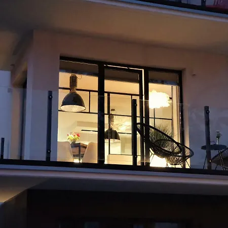 Meta 20 Apartman *